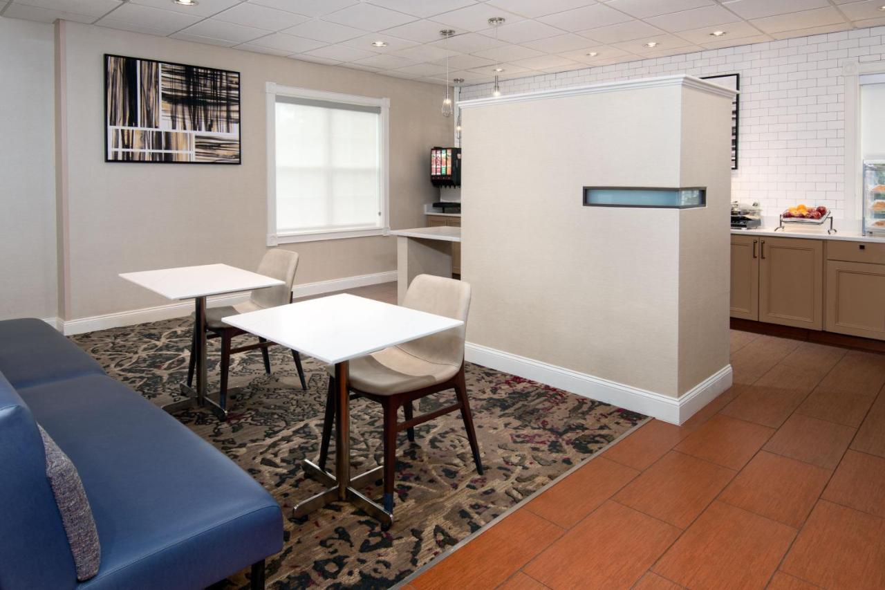 Residence Inn By Marriott Boston Brockton/Easton מראה חיצוני תמונה