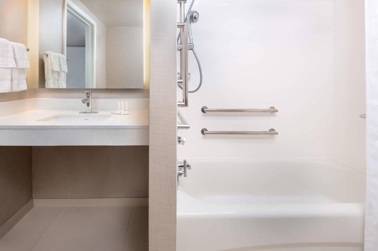 Residence Inn By Marriott Boston Brockton/Easton מראה חיצוני תמונה